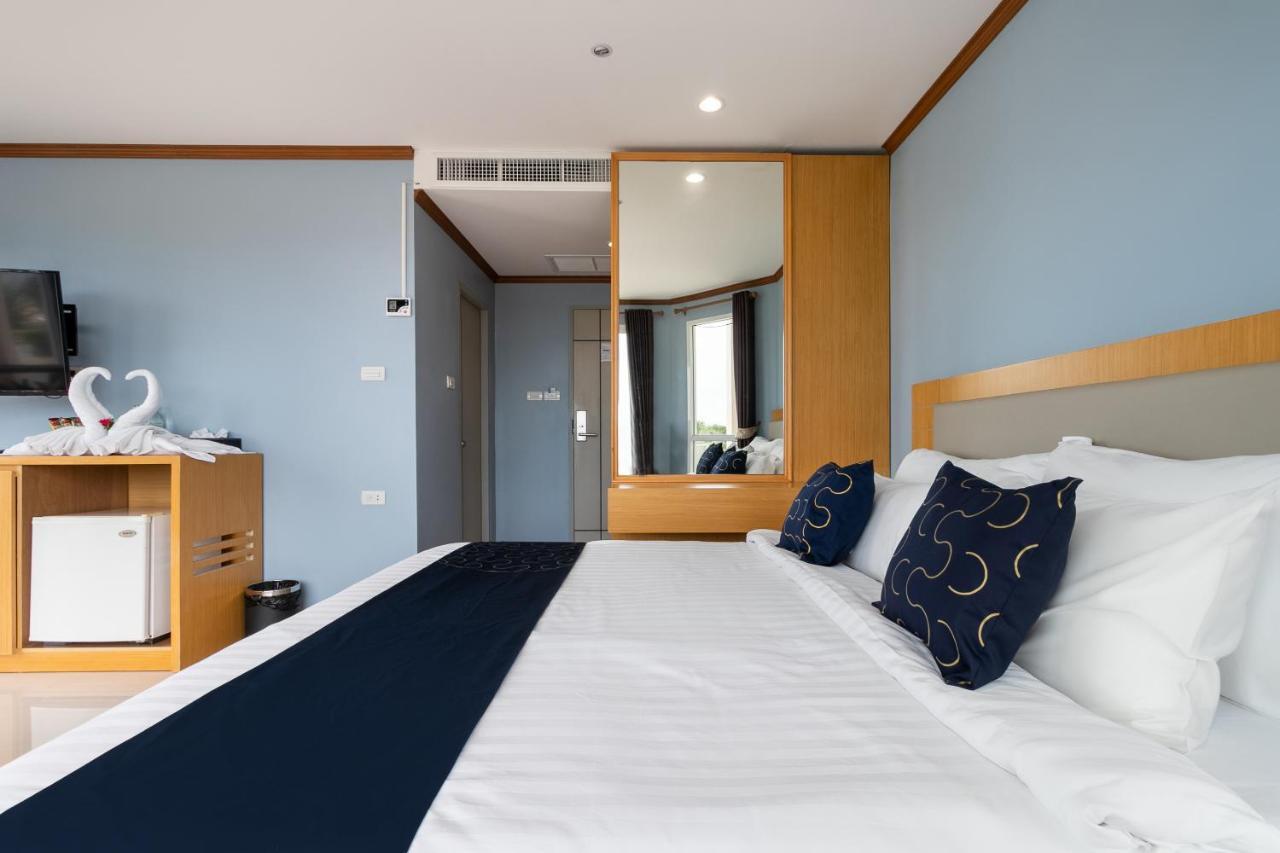 Golden Beach Boutique Resort Prachuap Khiri Khan Esterno foto